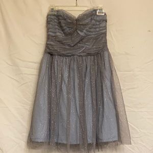 Delia’s short blue semi-formal dress